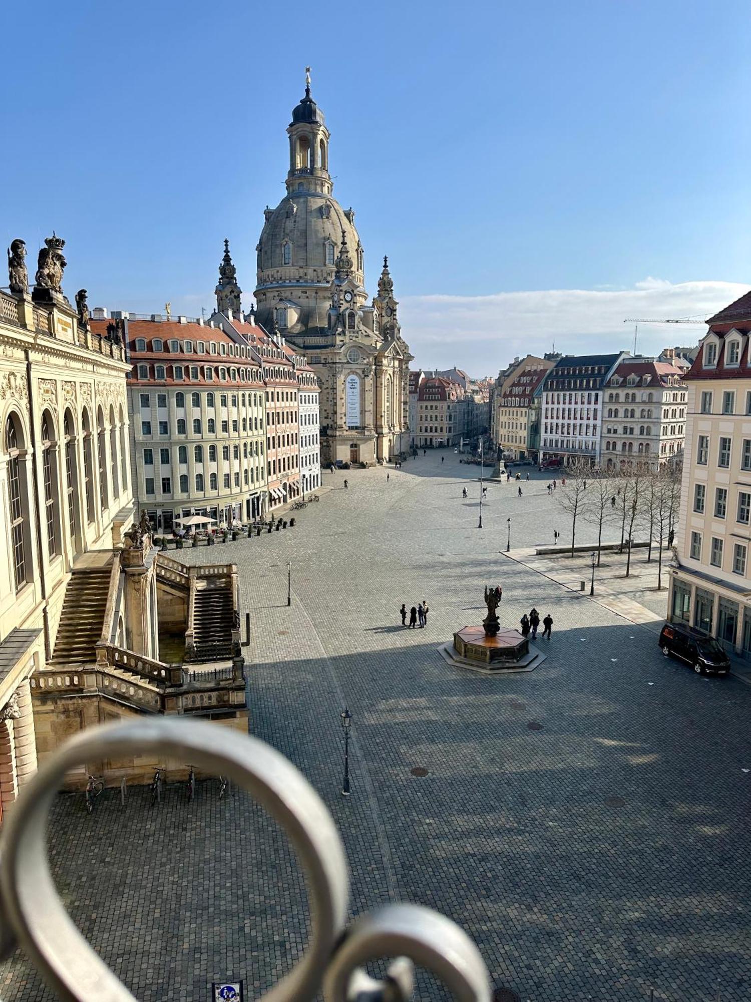 דרזדן Luxus Suite Mit Einmaligem Blick Auf Die Frauenkirche מראה חיצוני תמונה
